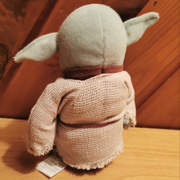 Vintage Star Wars Yoda Plush - Picture 4 of 8